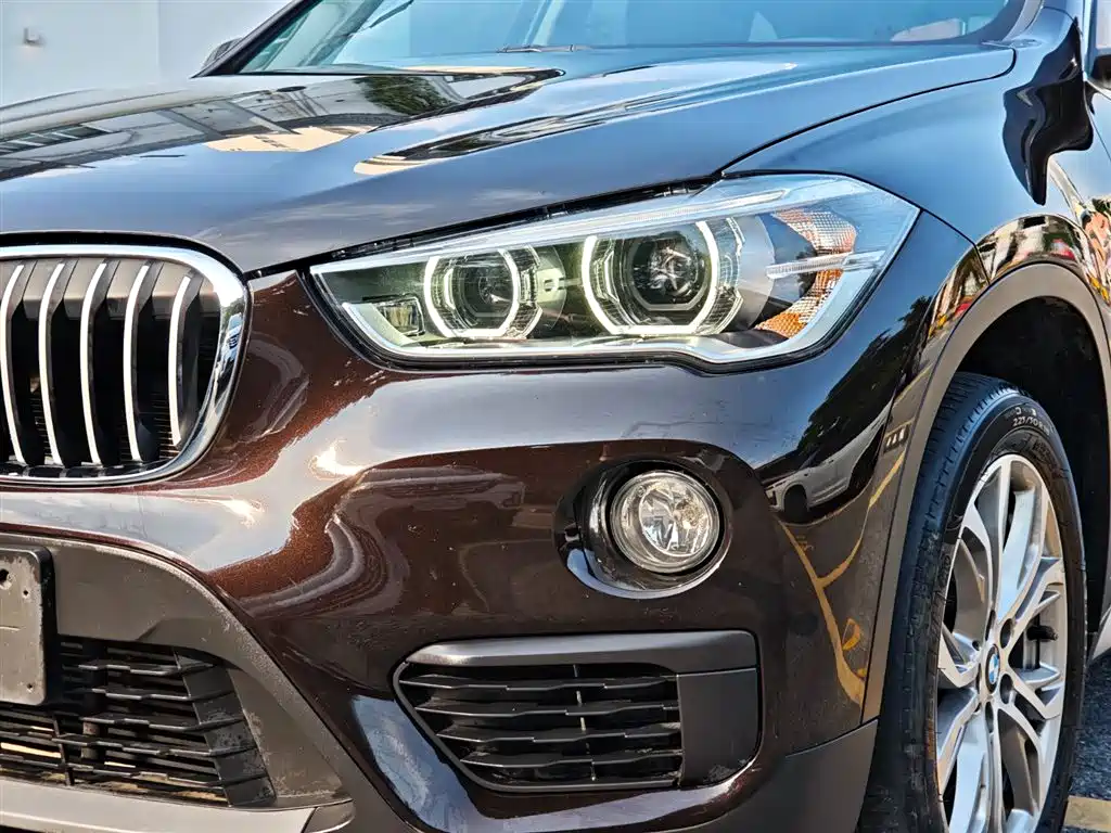 BMW X1 2018 — фото 9