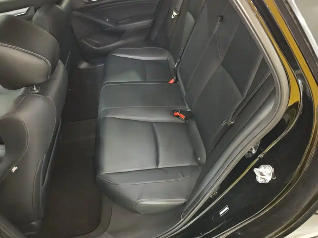 Honda Accord 2019 — фото 17