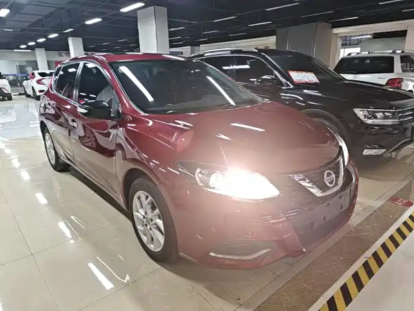 Nissan Tiida 2021