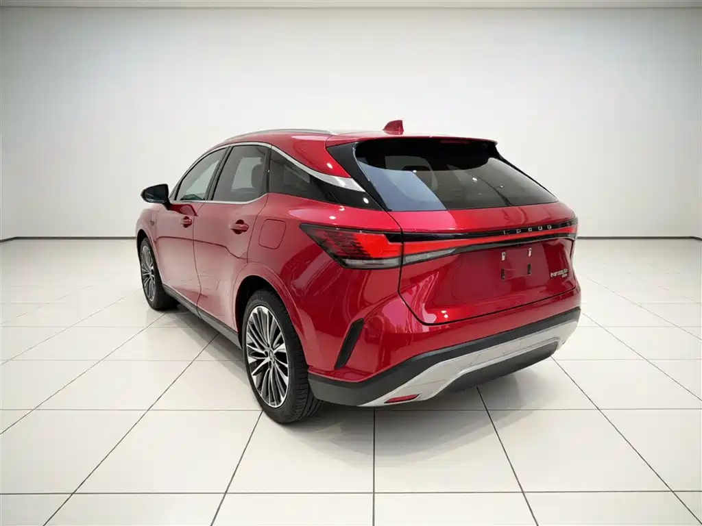 Lexus RX 2023 — фото 23