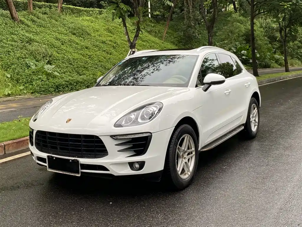 Porsche Macan 2017 — фото 1