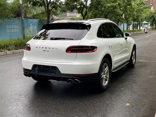 Porsche Macan 2017