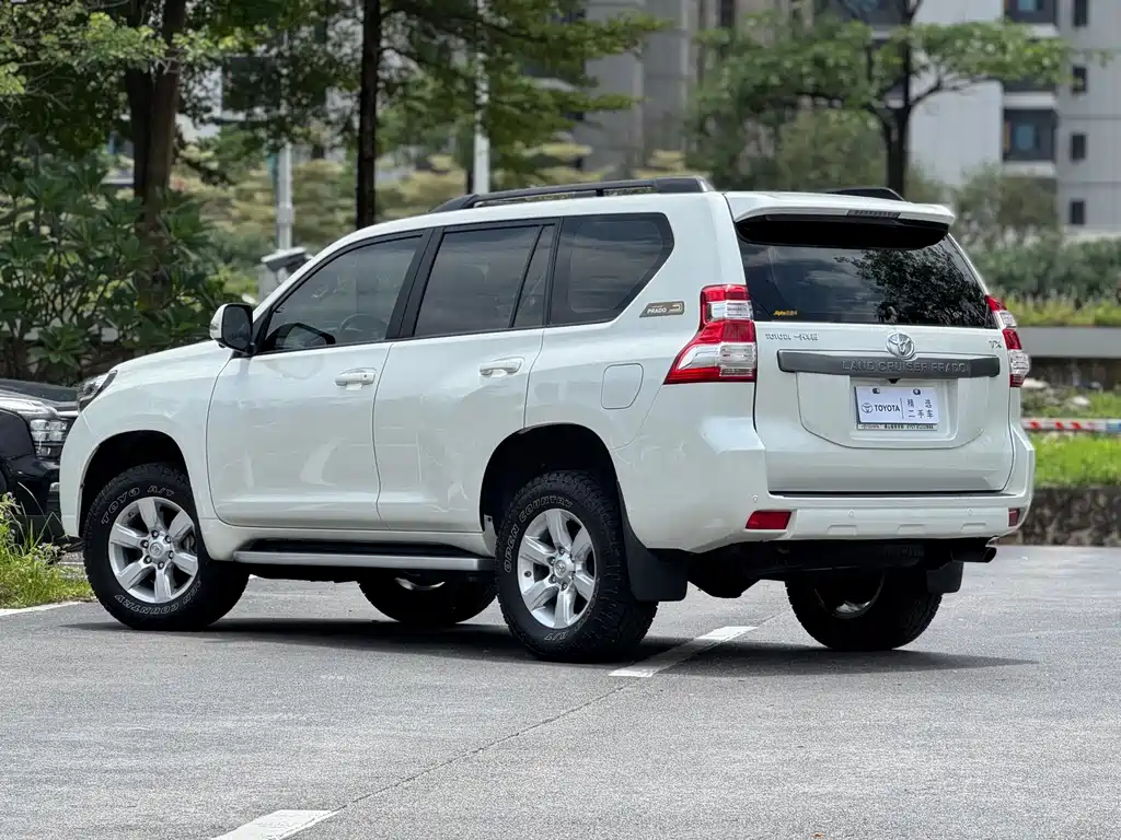 Toyota Prado 2017 — фото 4