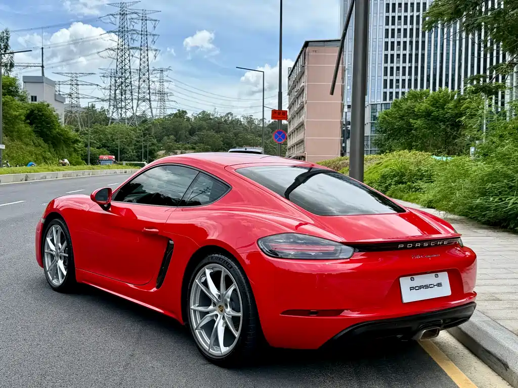 Porsche 718 2022