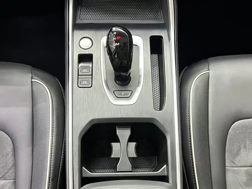 Haval H6 2023 — фото 12