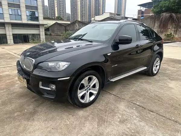 BMW X6 2013