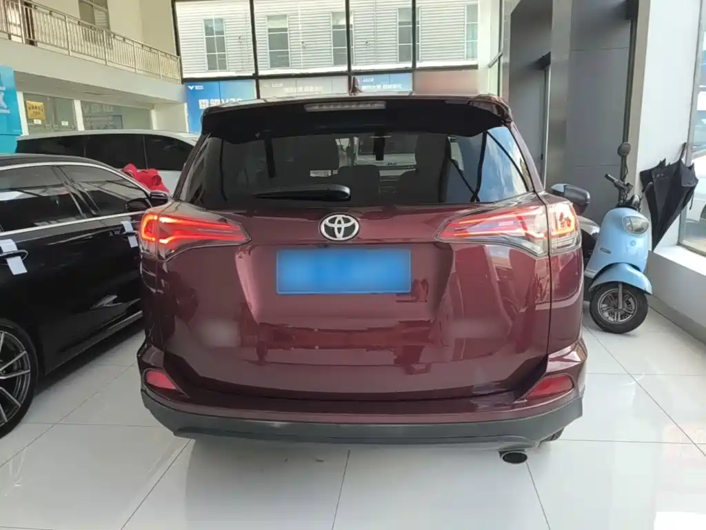 Toyota RAV4 2019