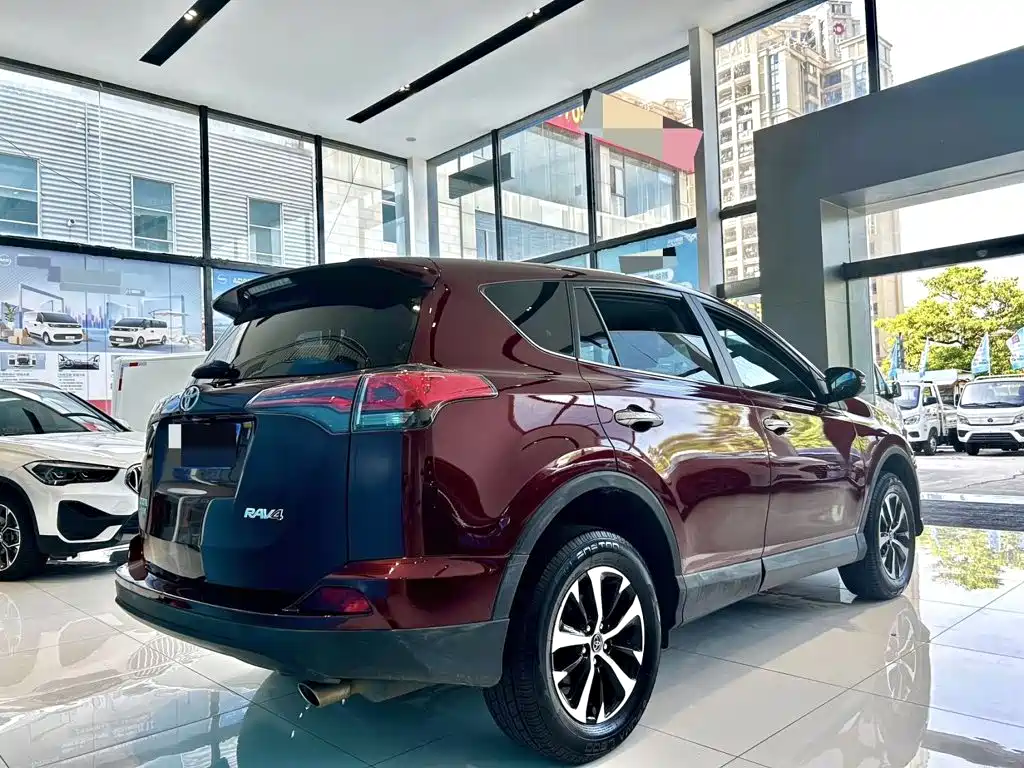 Toyota RAV4 2019