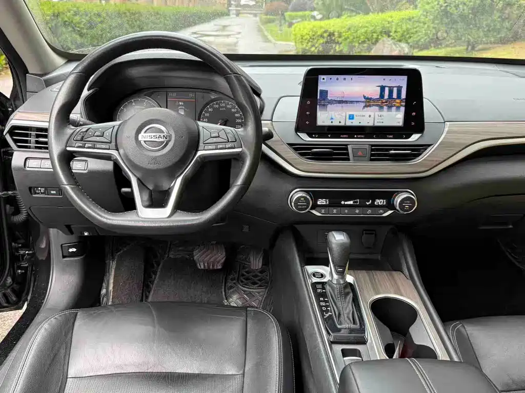 Nissan Teana 2022 — фото 9