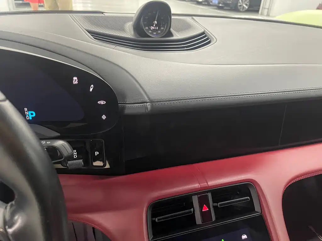 Porsche Taycan 2022