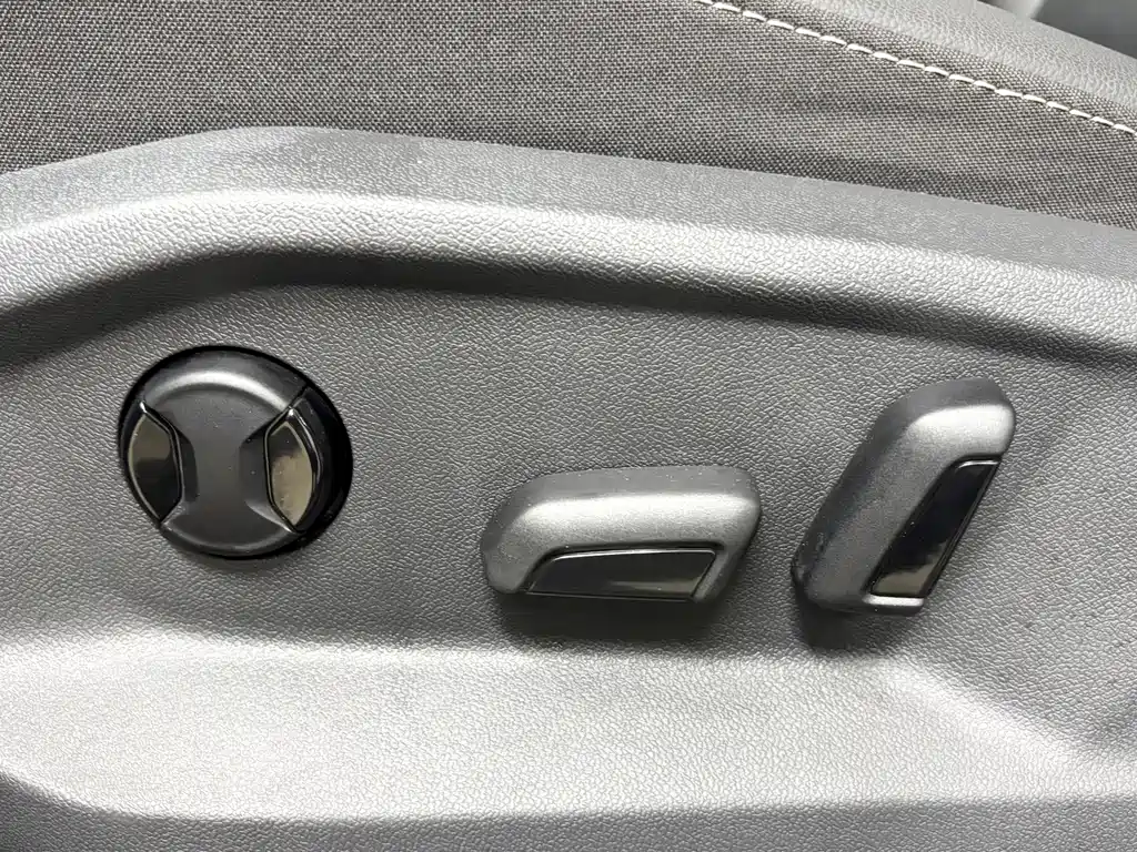 Volkswagen T-Roc 2022 — фото 14