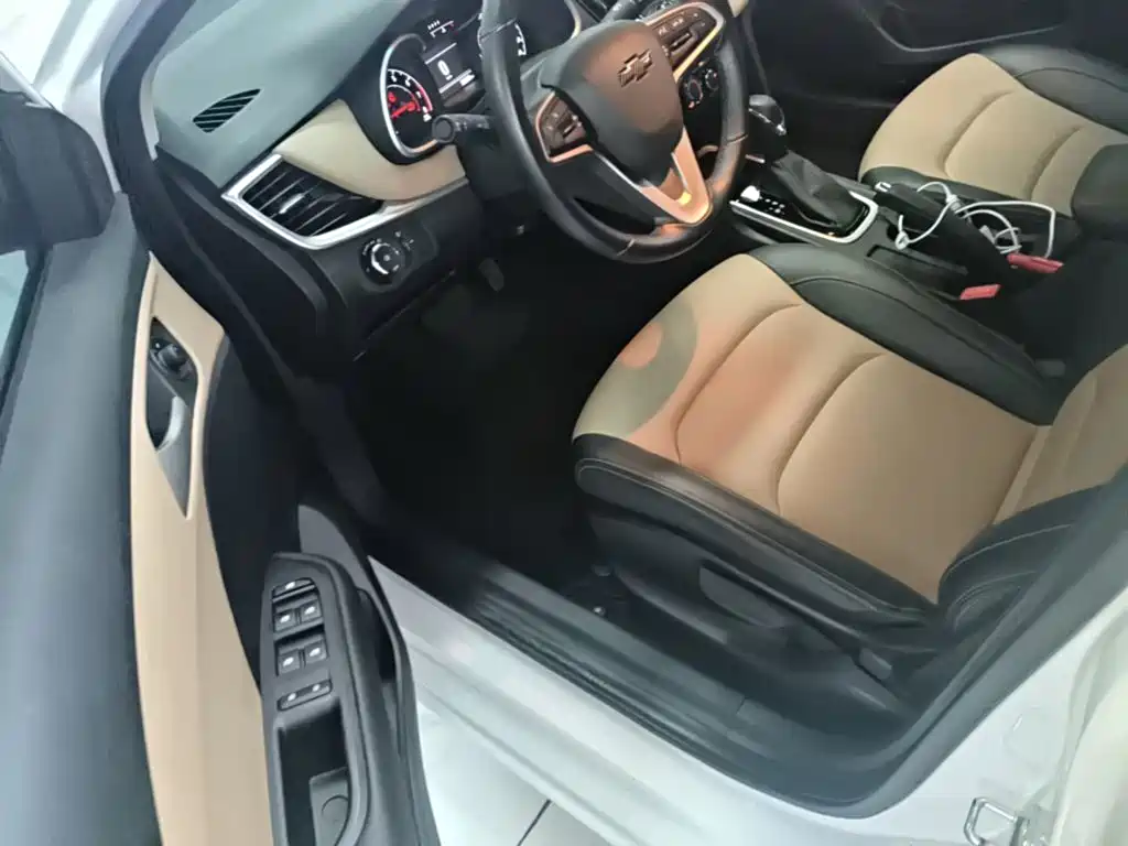 Chevrolet Cruze 2021 — фото 16