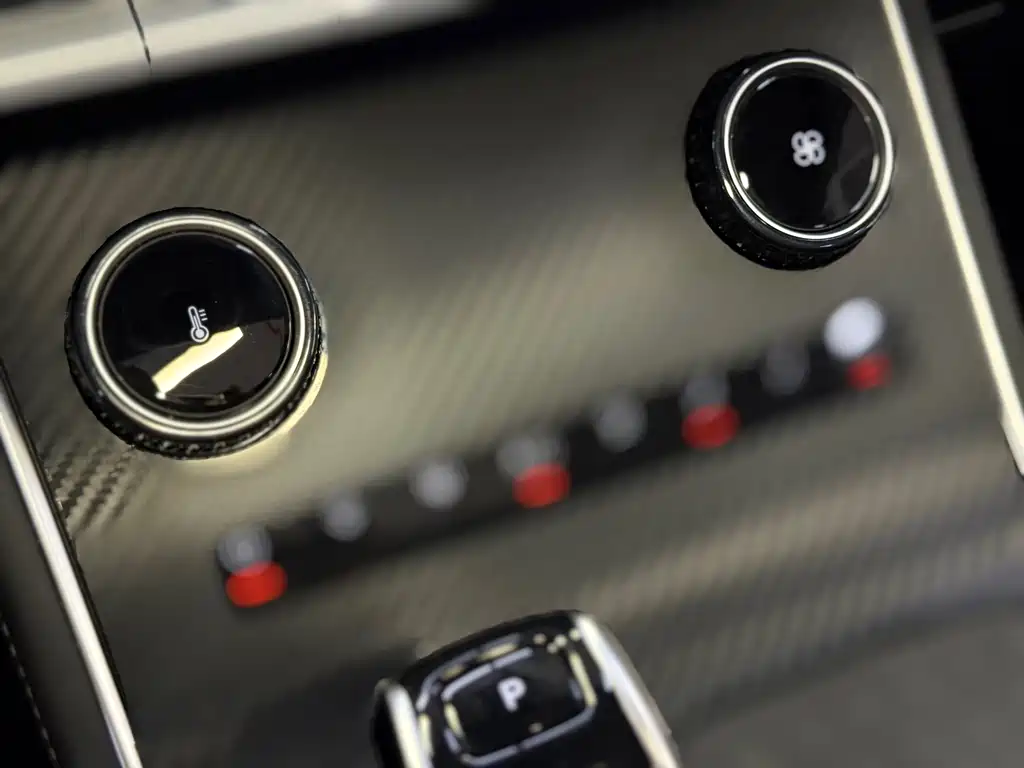 Chery Tiggo 8 2023 — фото 17