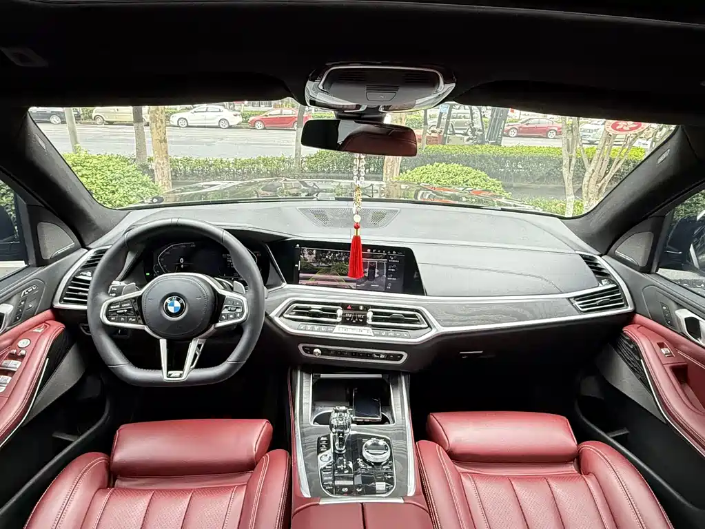 BMW X7 2019