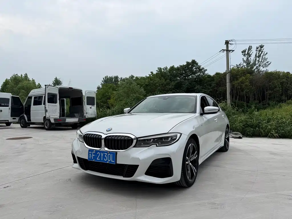 BMW 3 Series 2022