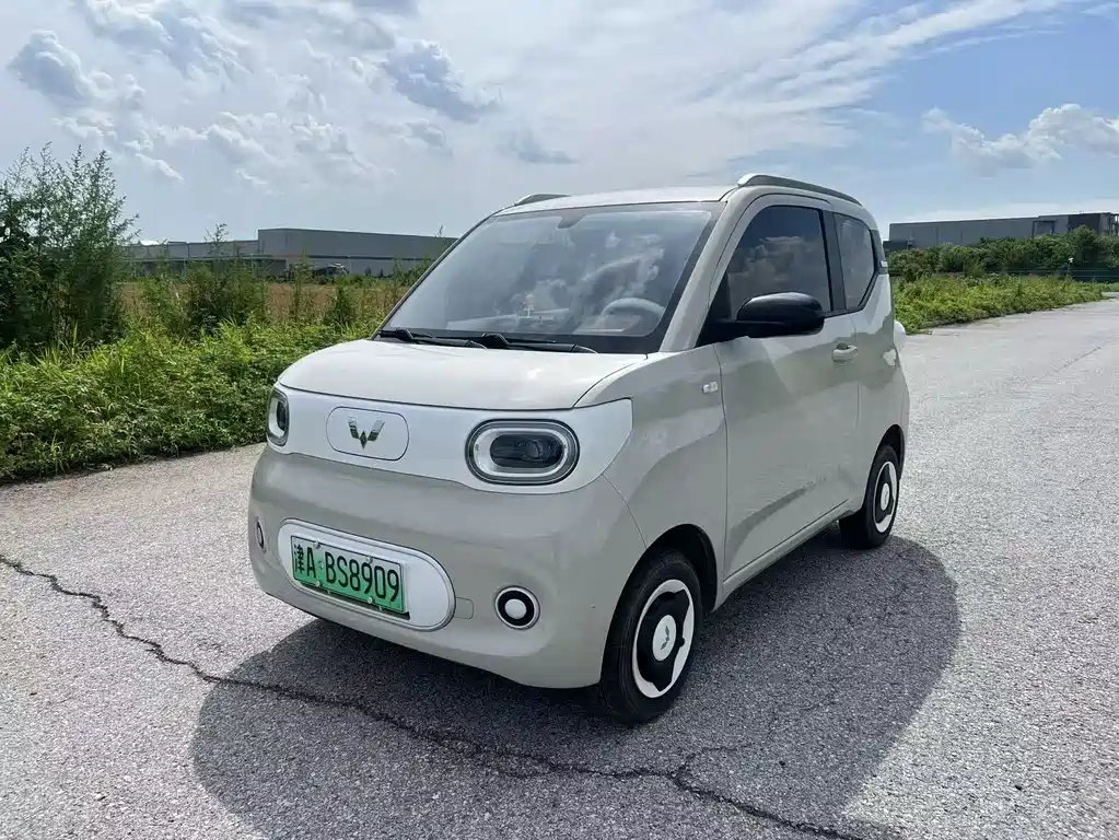 Wuling MINIEV 2025