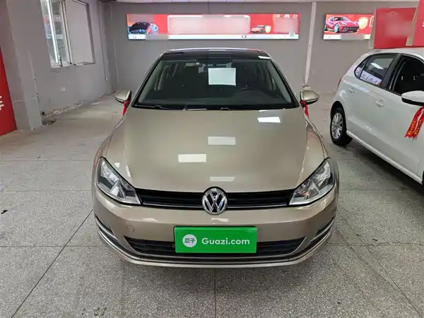 Volkswagen Golf 2016