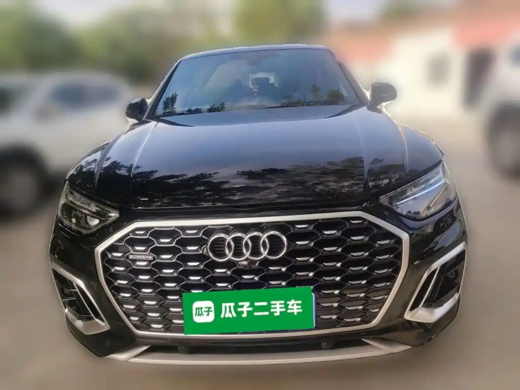 Audi Q5L Sportback 2022 — фото 24