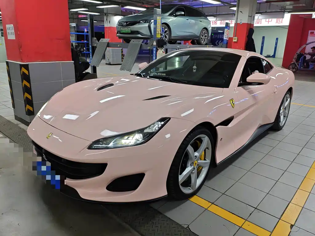Ferrari Portofino 2019 — фото 1