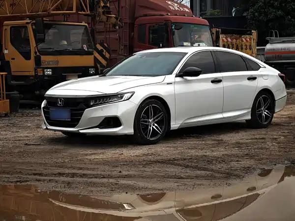 Honda Accord 2023