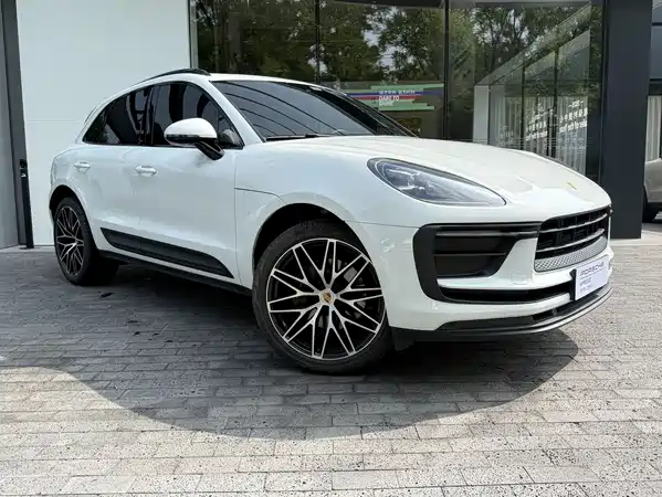 Porsche Macan 2023