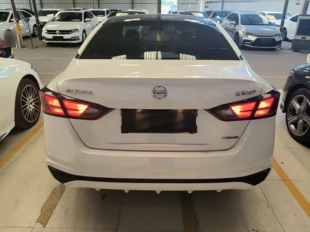 Nissan Teana 2020
