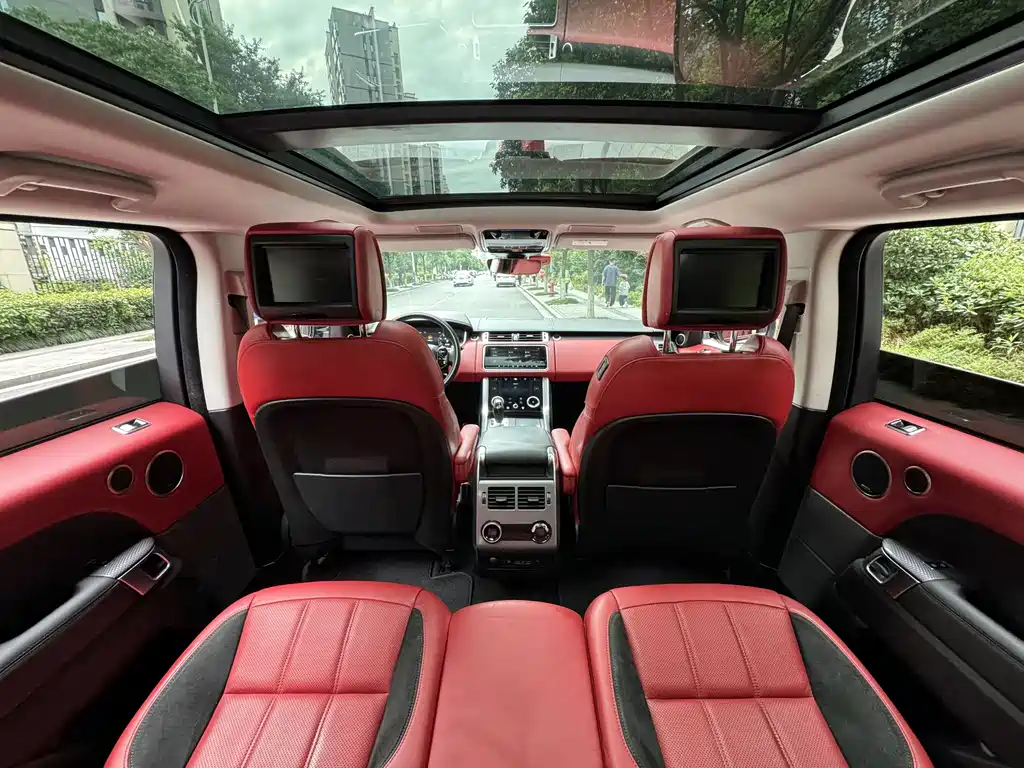Land Rover Sport 2020 — фото 10