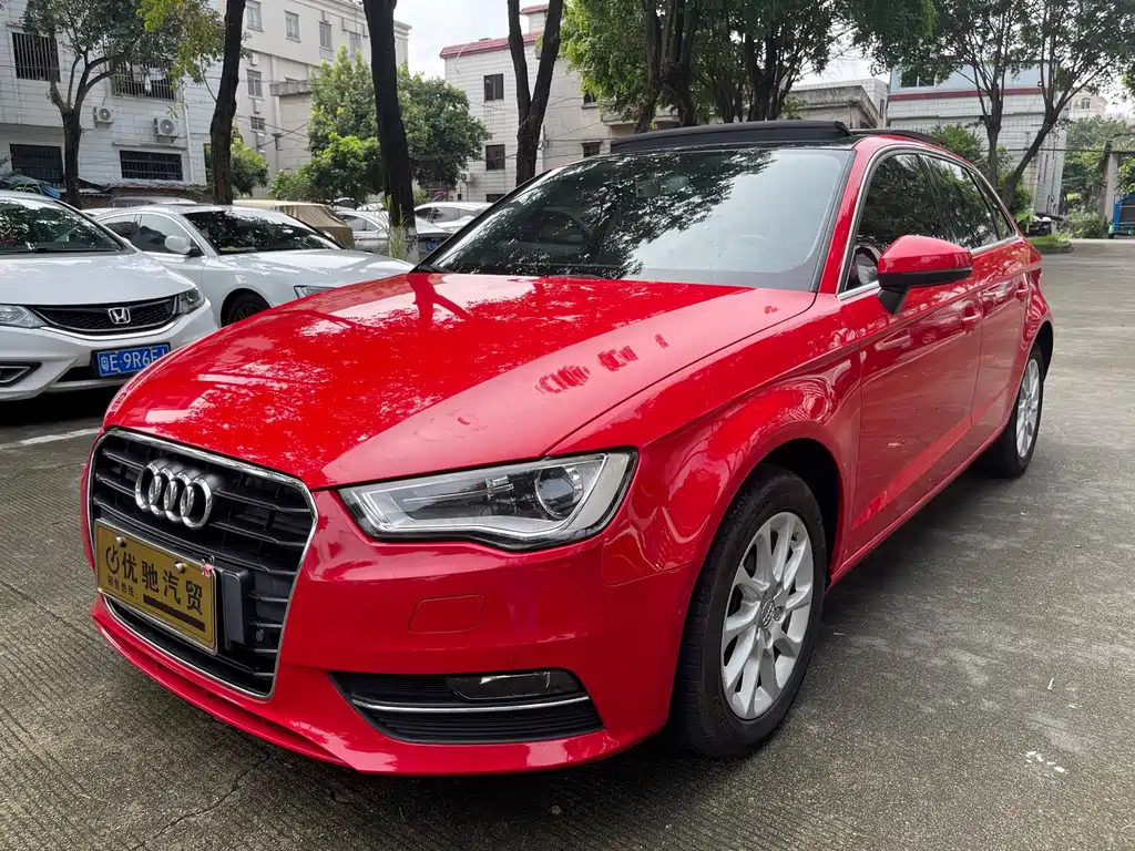 Audi A3 2017 — фото 1