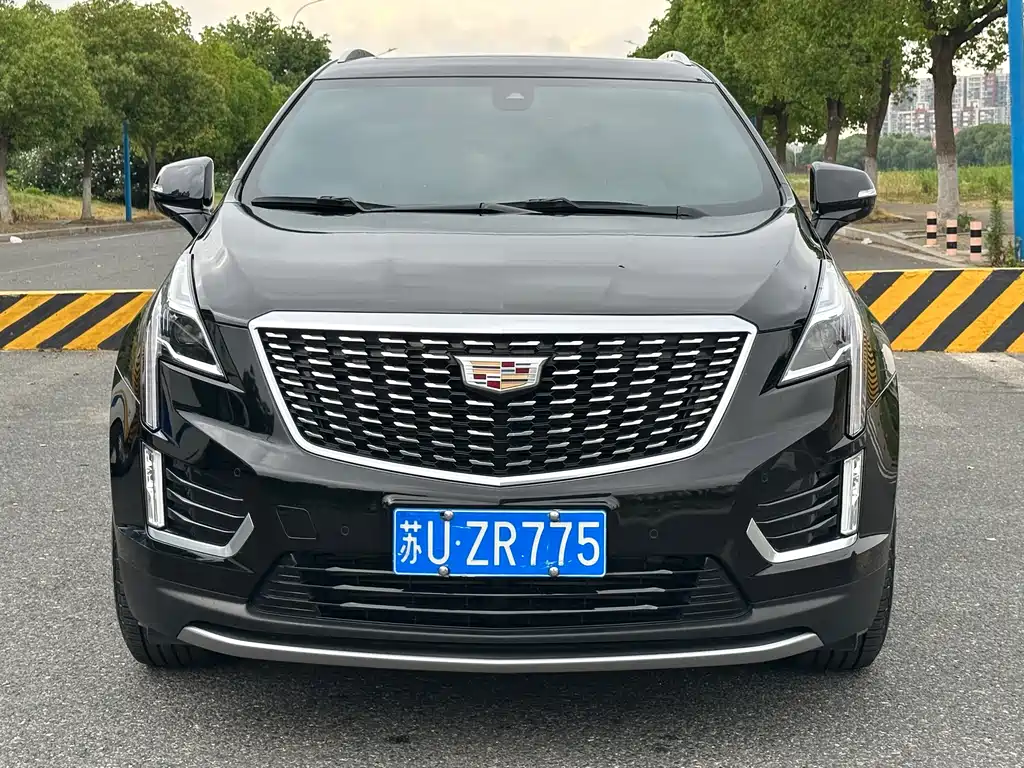 Cadillac XT5 2020 — фото 2