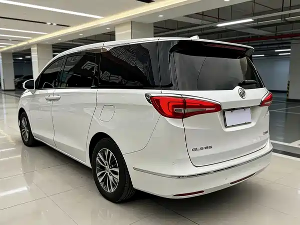 Buick GL8 2018