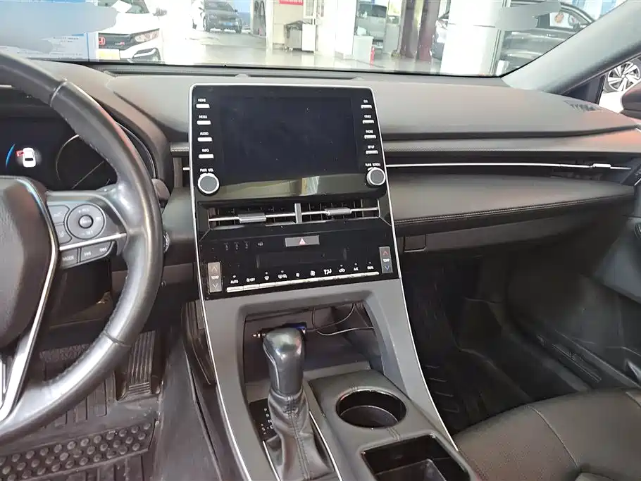 Toyota Avalon 2021 — фото 13