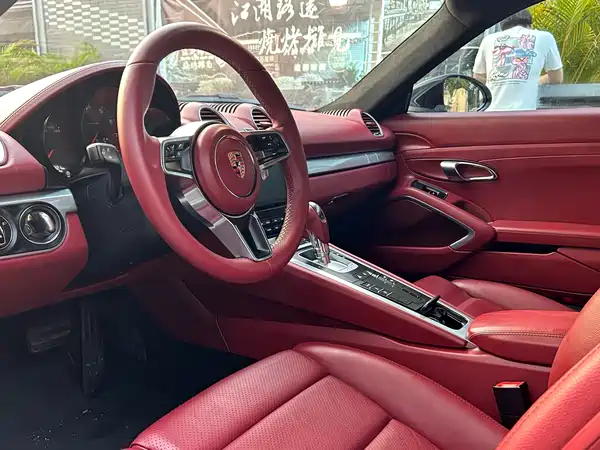 Porsche 718 2018