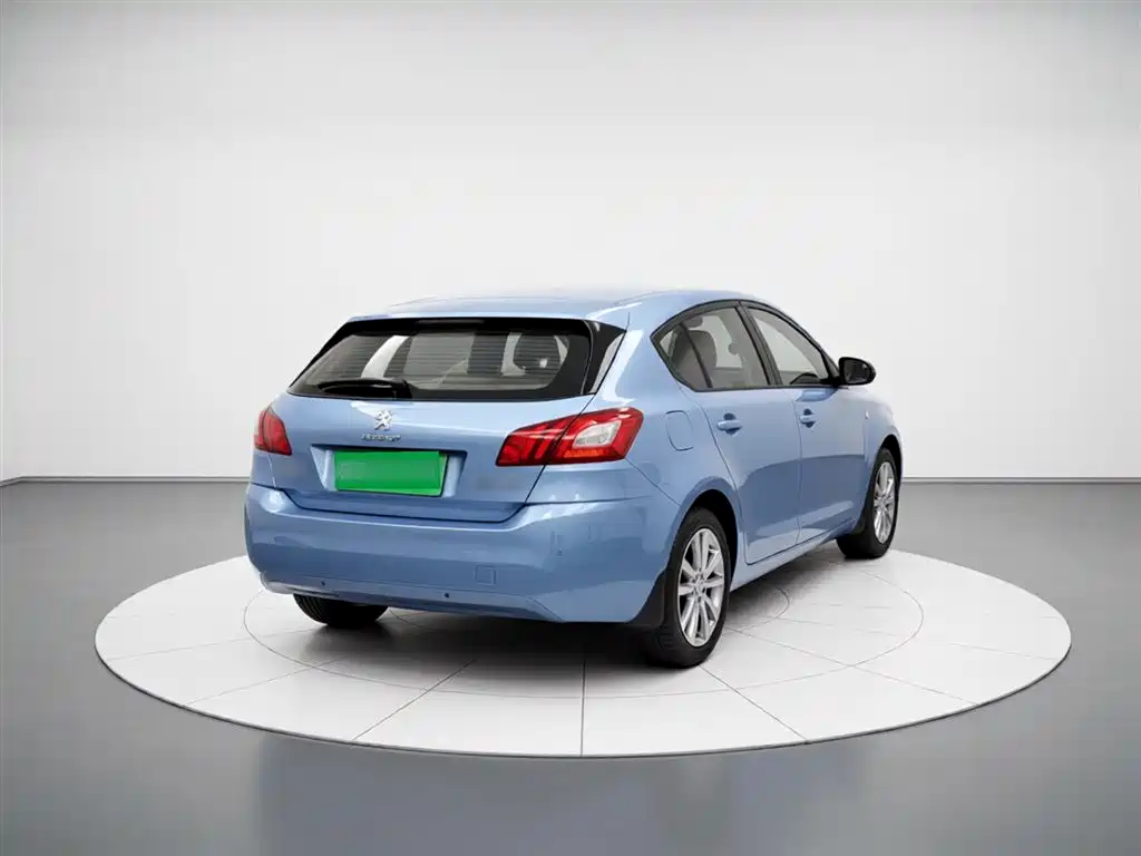 Peugeot 308S 2016 — фото 12