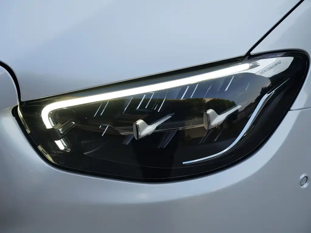 Mercedes-Benz E-Class 2021 — фото 10