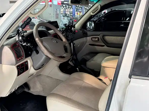 Toyota Land Cruiser 2006