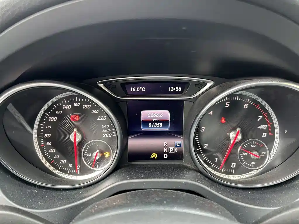 Mercedes-Benz CLA 2019 — фото 17
