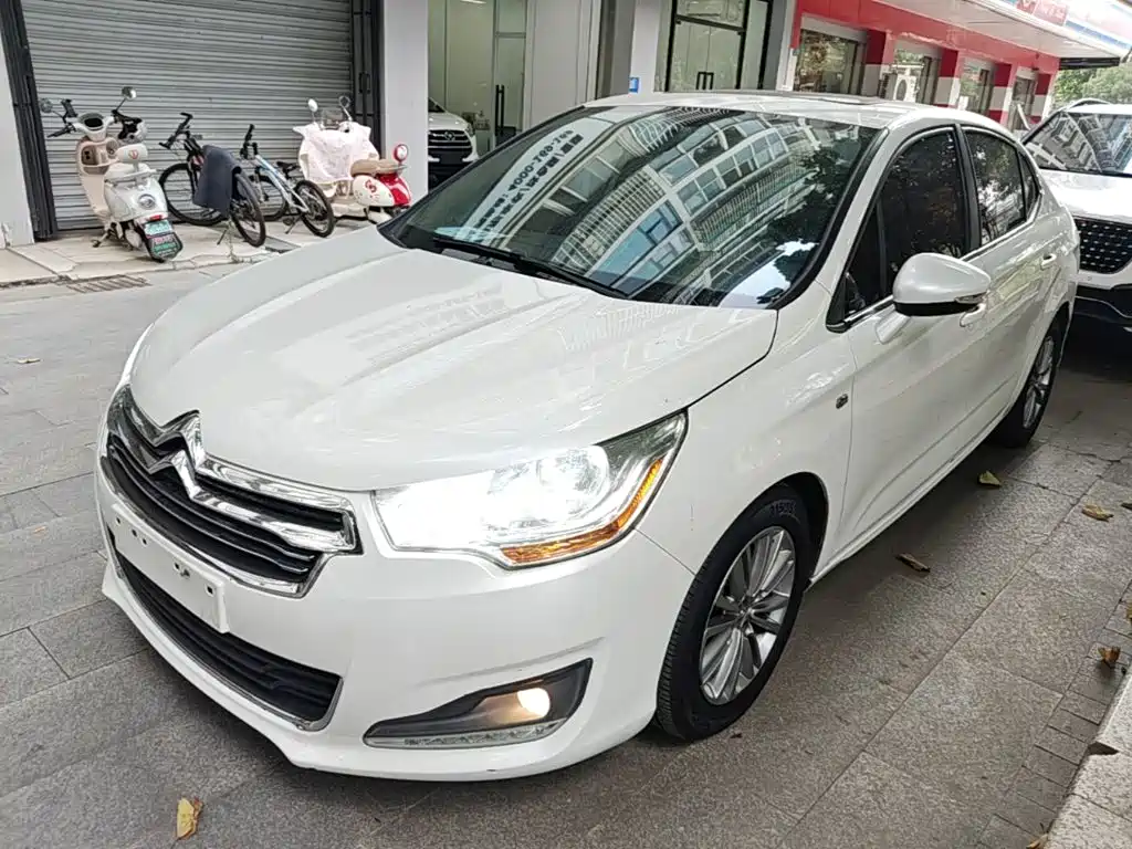 Citroen C4L 2015