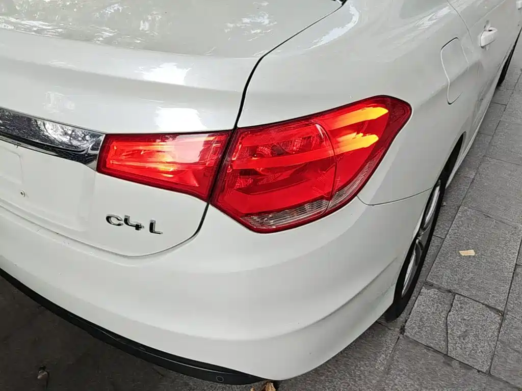 Citroen C4L 2015 — фото 8