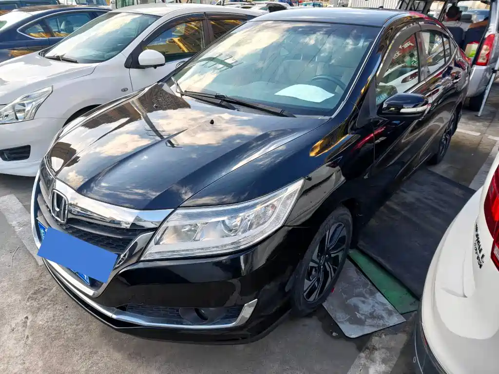Honda Crider 2016