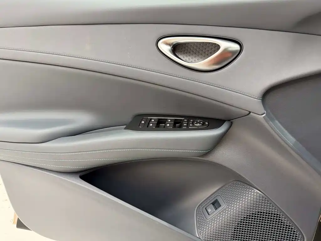 BYD Seal 06GT 2025 — фото 12
