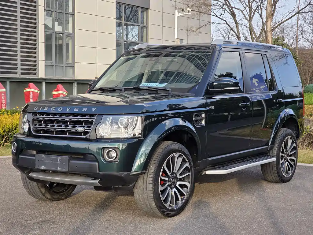Land Rover Discovery 2015 — фото 1