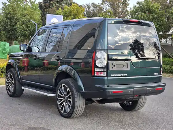 Land Rover Discovery 2015