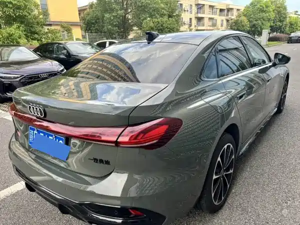 Audi A5L 2025