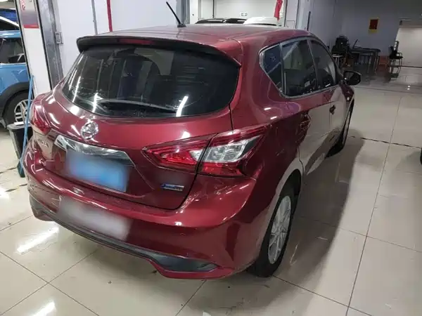 Nissan Tiida 2018