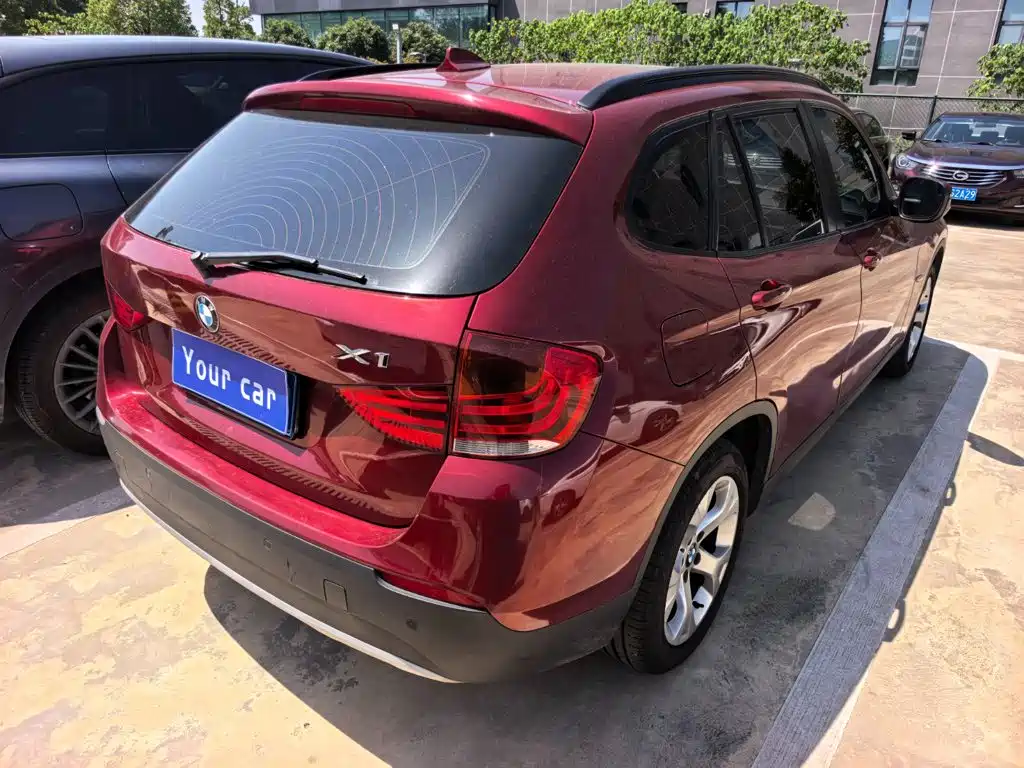 BMW X1 2011