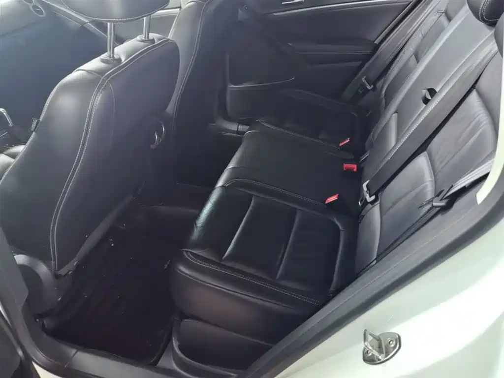 Volkswagen Tiguan 2019 — фото 17