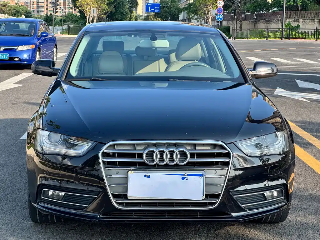 Audi A4L 2015 — фото 2
