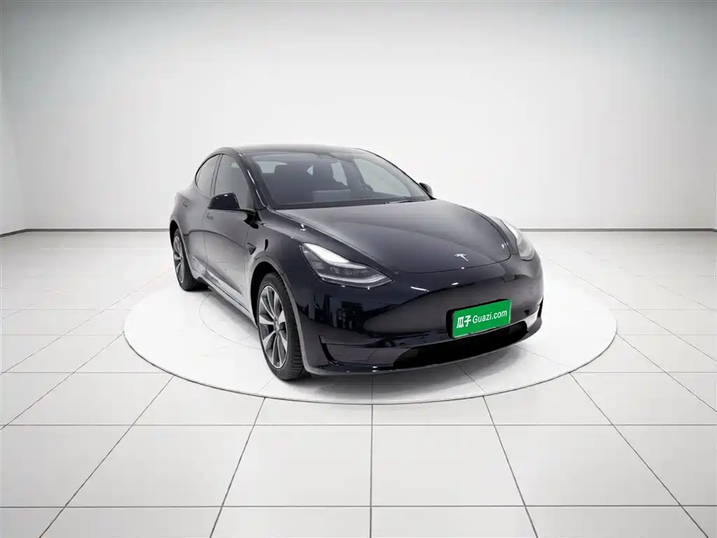 Tesla Model Y 2023 — фото 22