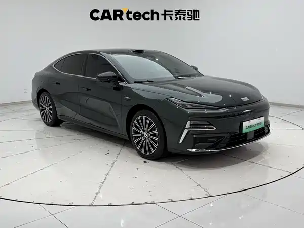 Geely Galaxy Starshine 8 2025
