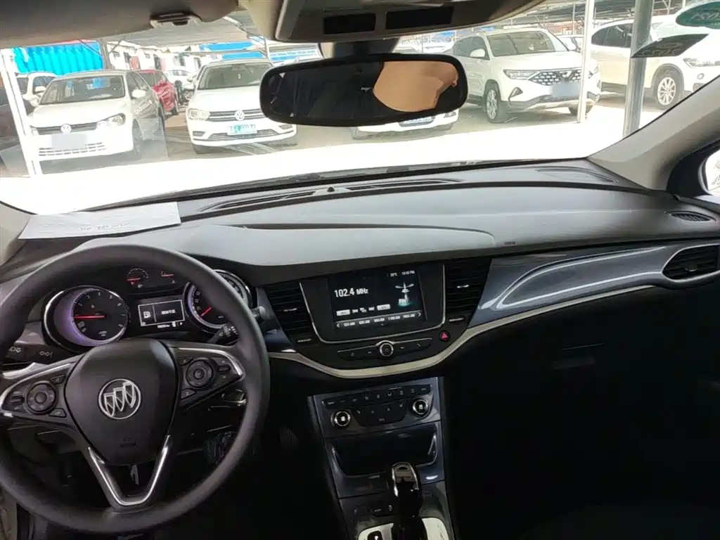 Buick Verano 2016 — фото 10